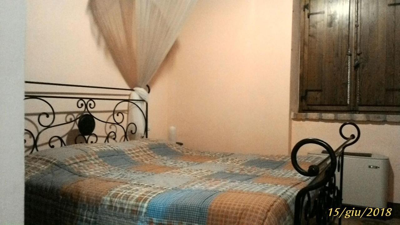 Ferienwohnung Casale Poggio Colpiccione Passignano sul Trasimeno Exterior foto