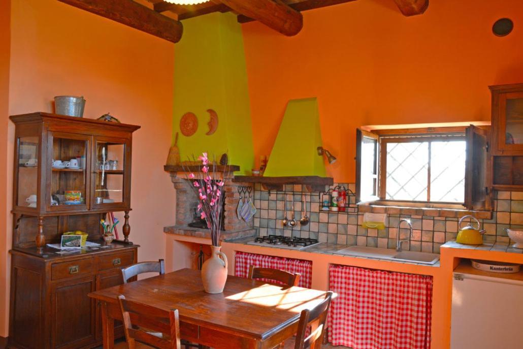 Ferienwohnung Casale Poggio Colpiccione Passignano sul Trasimeno Exterior foto